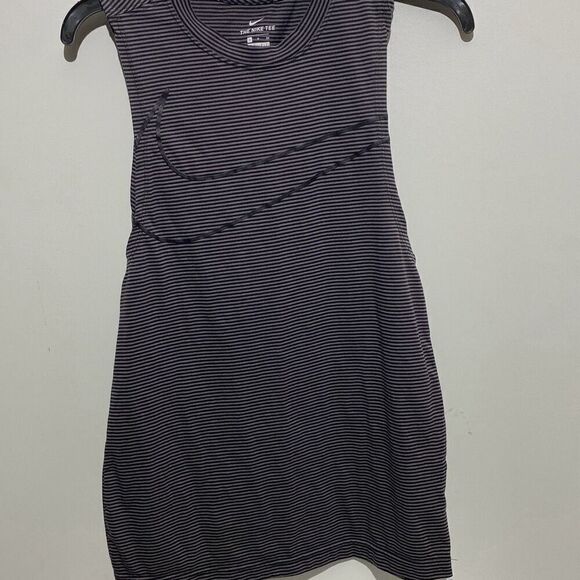 Nike Women's Black Dri-Fit Stripe Organic Cotton Blend Muscle Tank Top Sz Small - Picture 1 of 8